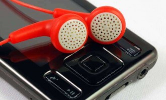 Famous Lawsuits Against Illegal Downloading Famous Lawsuits Against Illegal Downloading
